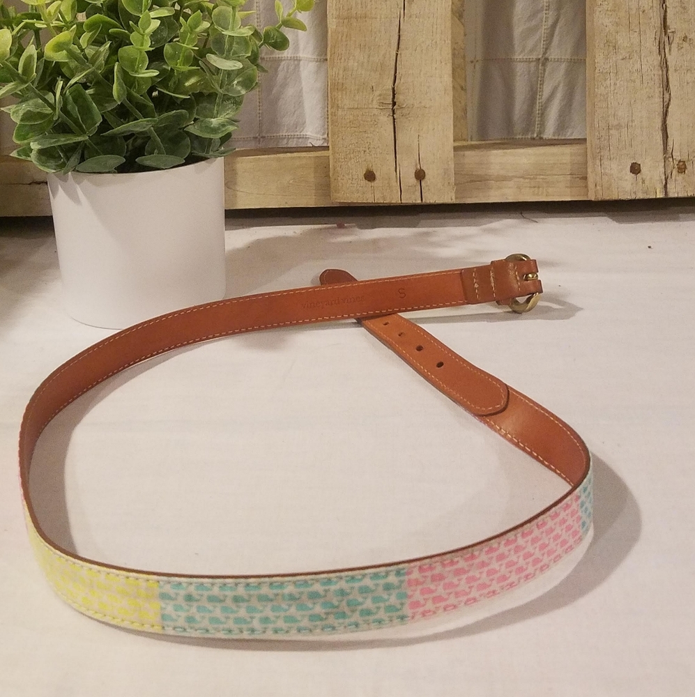 Vineyard Vines Womens belt small